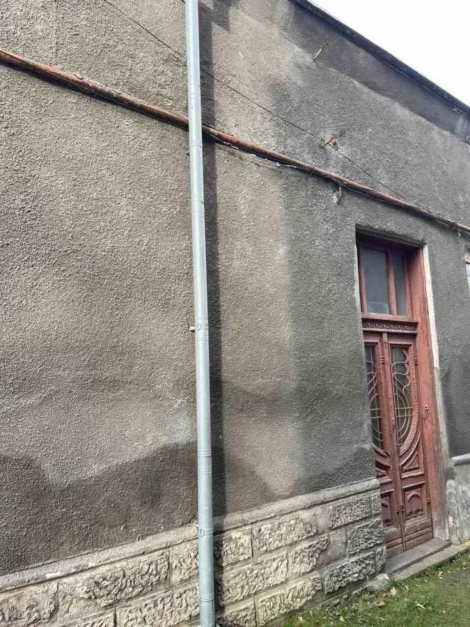 Фото Selling a 3-room apartment, 95 sq.m., Vyzhnytsia, price: 46000 USD, code 5948