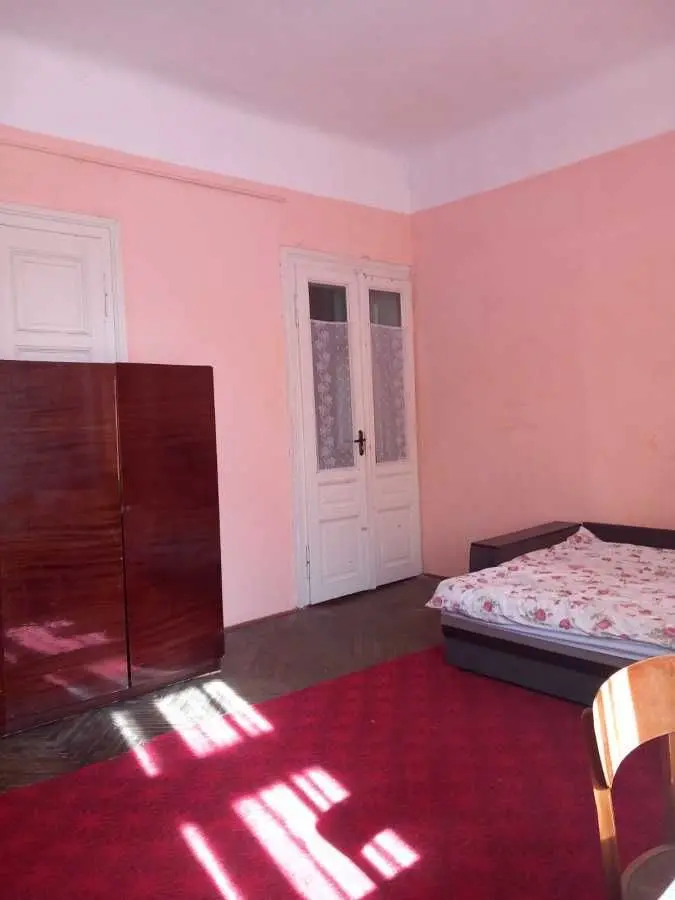 Фото Selling a 3-room apartment, 95 sq.m., Vyzhnytsia, price: 46000 USD, code 5948