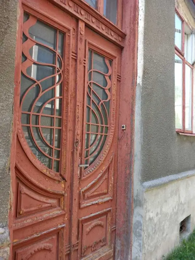 Фото Selling a 3-room apartment, 95 sq.m., Vyzhnytsia, price: 46000 USD, code 5948