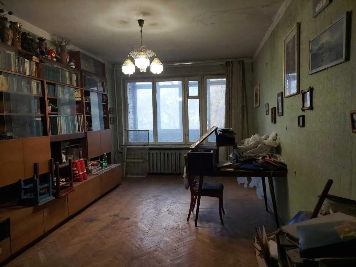Фото Selling a 3-room apartment, 87.2 sq.m., Vasylia Tiutiunnyka Street (Anri Barbiusa Street) 22-26 Kyiv, price: 100000 USD, code 5956