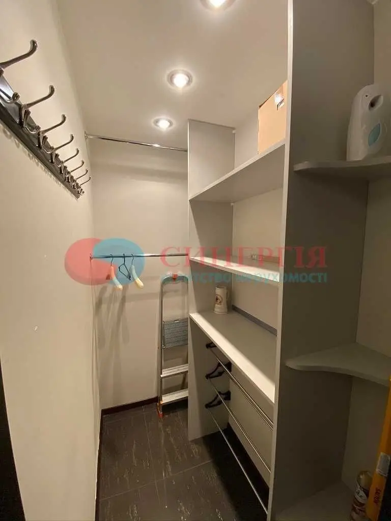 Фото Selling a 2-room apartment, 78 sq.m., Saksahanskoho Street 7 Kyiv, price: 150000 USD, code 5961