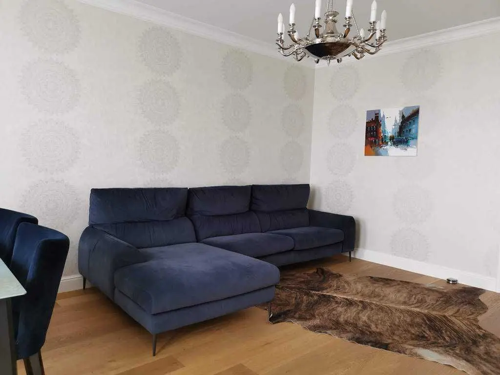 Фото Зняти 3 кімнатну квартиру, Лесі Українки бульв. 7В Київ в довгострокову оренду, ціна: 1000 EUR, код 5965
