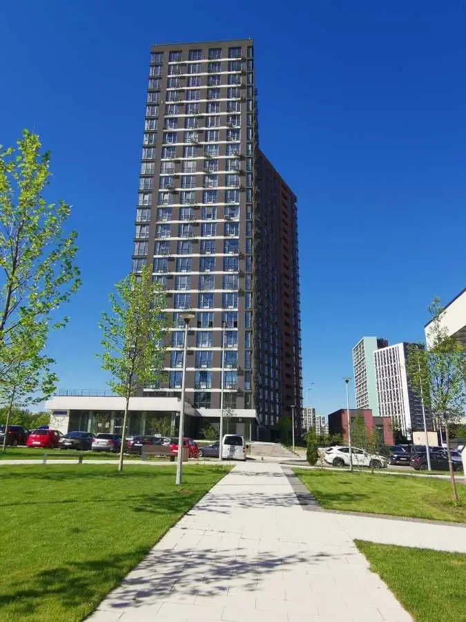 Фото Selling a 2-room apartment, 69 sq.m., Rodyny Kristeriv street  Kyiv, price: 97900 USD, code 5966