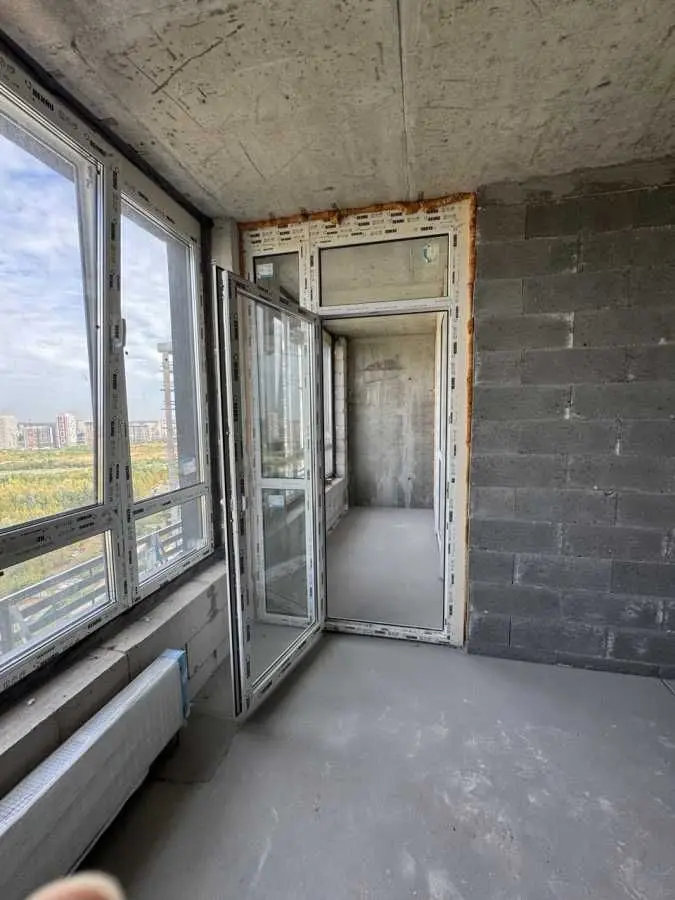 Фото Selling a 2-room apartment, 69 sq.m., Rodyny Kristeriv street  Kyiv, price: 97900 USD, code 5966