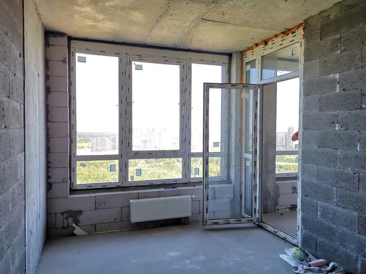 Фото Selling a 2-room apartment, 69 sq.m., Rodyny Kristeriv street  Kyiv, price: 97900 USD, code 5966