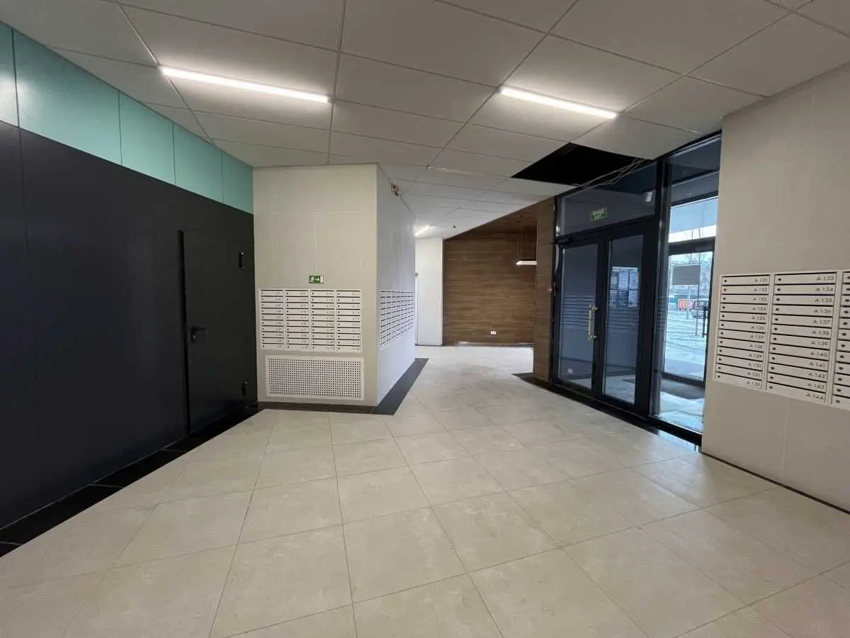 Фото Selling a 2-room apartment, 69 sq.m., Rodyny Kristeriv street  Kyiv, price: 97900 USD, code 5966