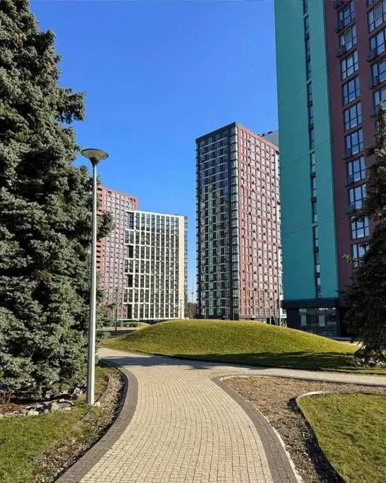 Фото Selling a 2-room apartment, 69 sq.m., Rodyny Kristeriv street  Kyiv, price: 97900 USD, code 5966