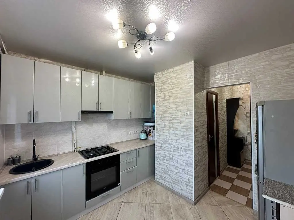 Фото Selling a 1-room apartment, 35 sq.m., Sofievska street  Baryshivka, price: 25000 USD, code 5969