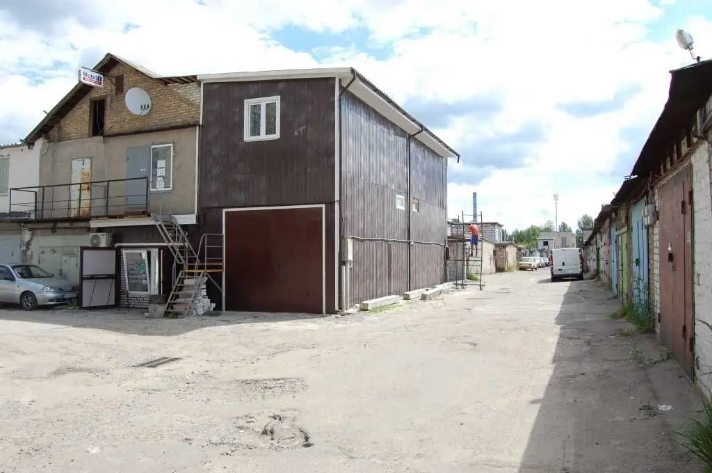 Фото Продаю парковочное место, гараж, 106 кв. м, Миколи Закревського ул. (Милославская)  Киев, цена: 35000 USD, код 5970