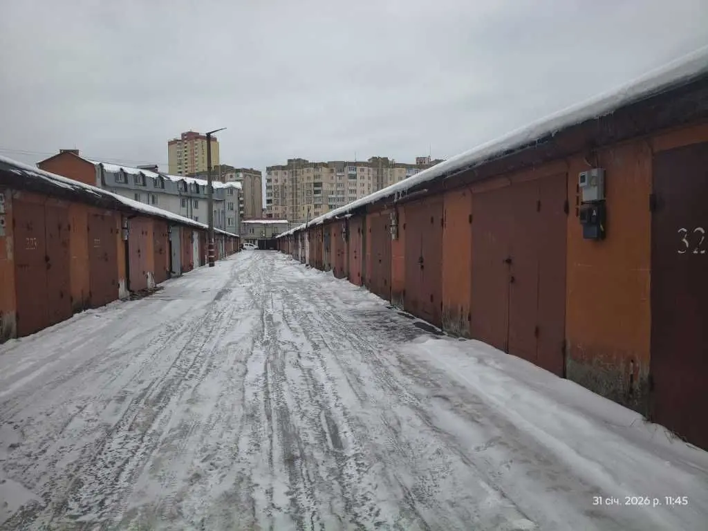 Фото Продаю паркінг, гараж, 40 кв. м, Радунська вул. 3 Київ, ціна: 22500 USD, код 5971