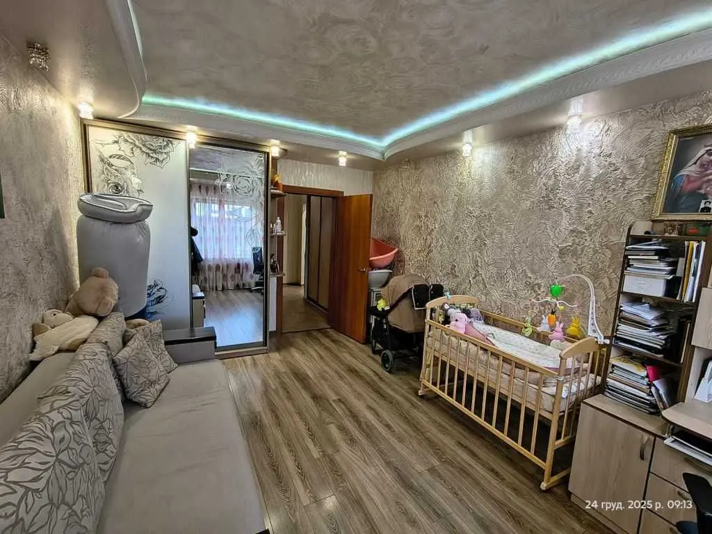 Фото Selling a 3-room apartment, 97 sq.m., Kyiv, price: 130000 USD, code 5972