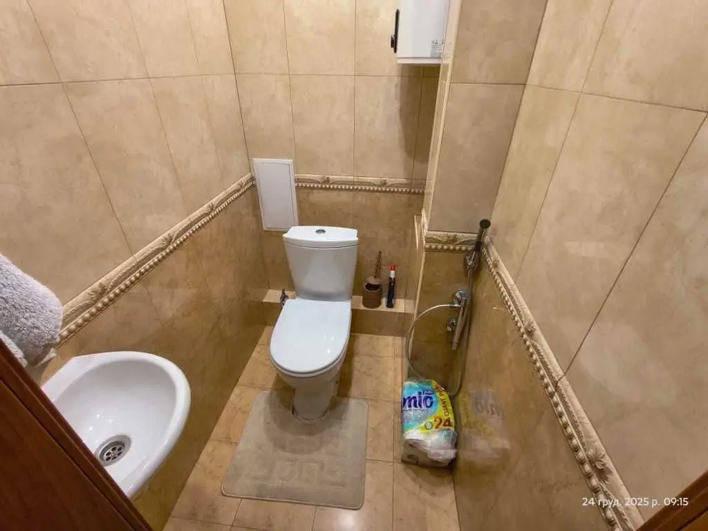 Фото Selling a 3-room apartment, 97 sq.m., Kyiv, price: 130000 USD, code 5972