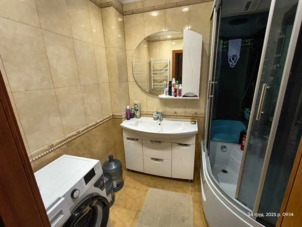 Фото Selling a 3-room apartment, 97 sq.m., Kyiv, price: 130000 USD, code 5972