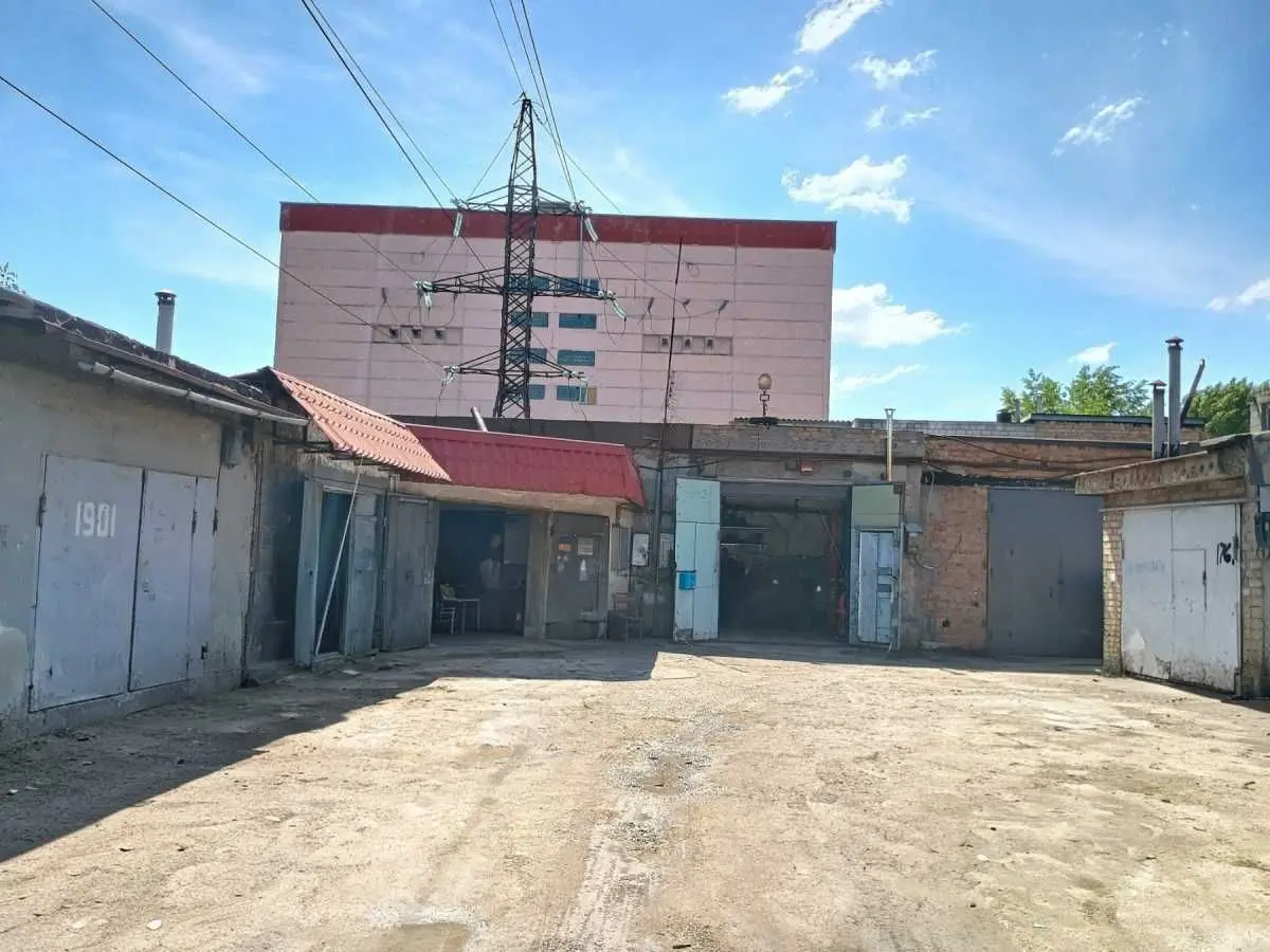Фото Продаю офис, 225 кв. м, Миколи Закревського ул. (Милославская)  Киев, цена: 160000 USD, код 5973