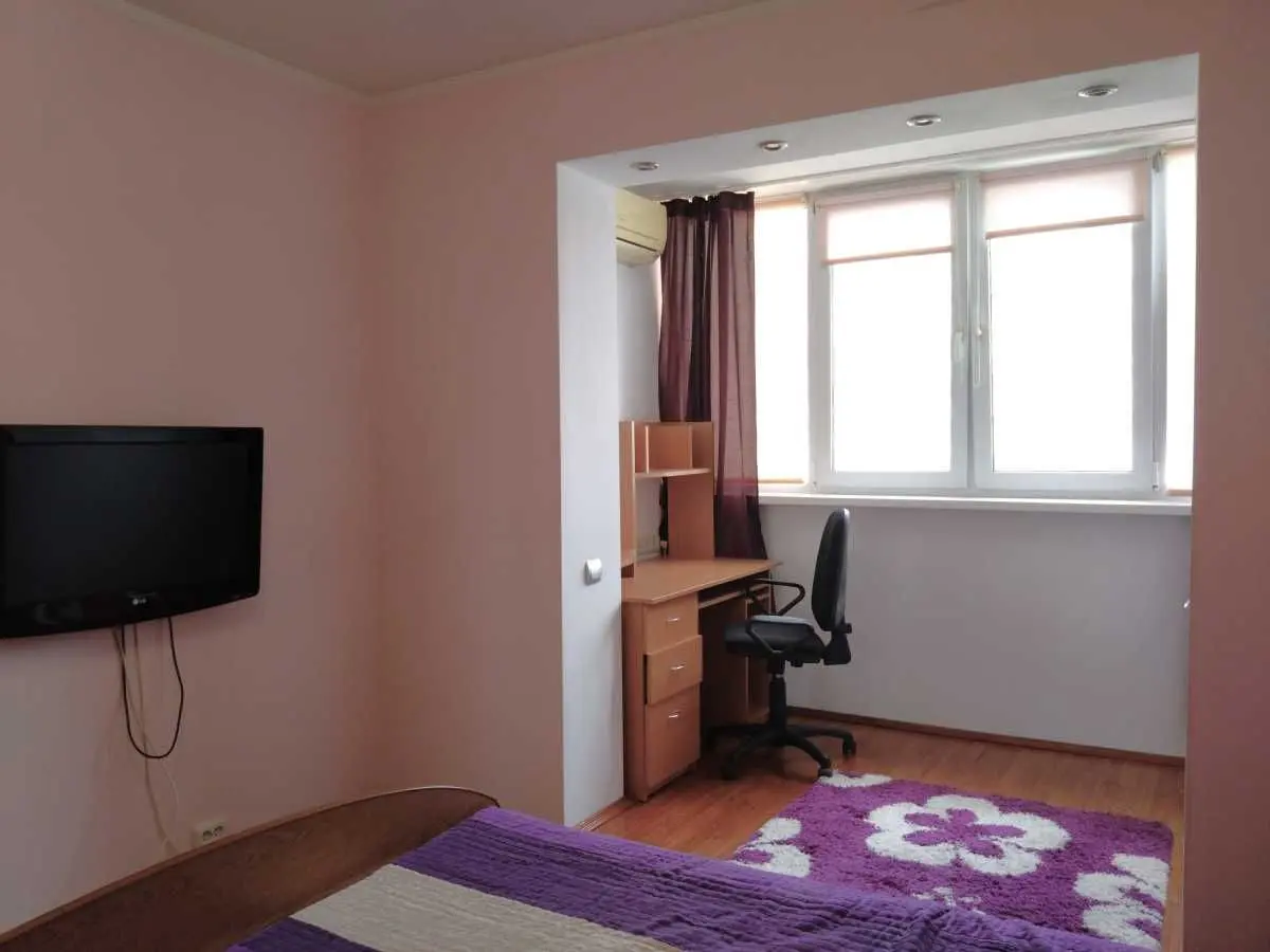 Фото Продаю 2 кімнатну квартиру, 56 кв. м, Архітектора Вербицького вул.  Київ, ціна: 82000 USD, код 5976