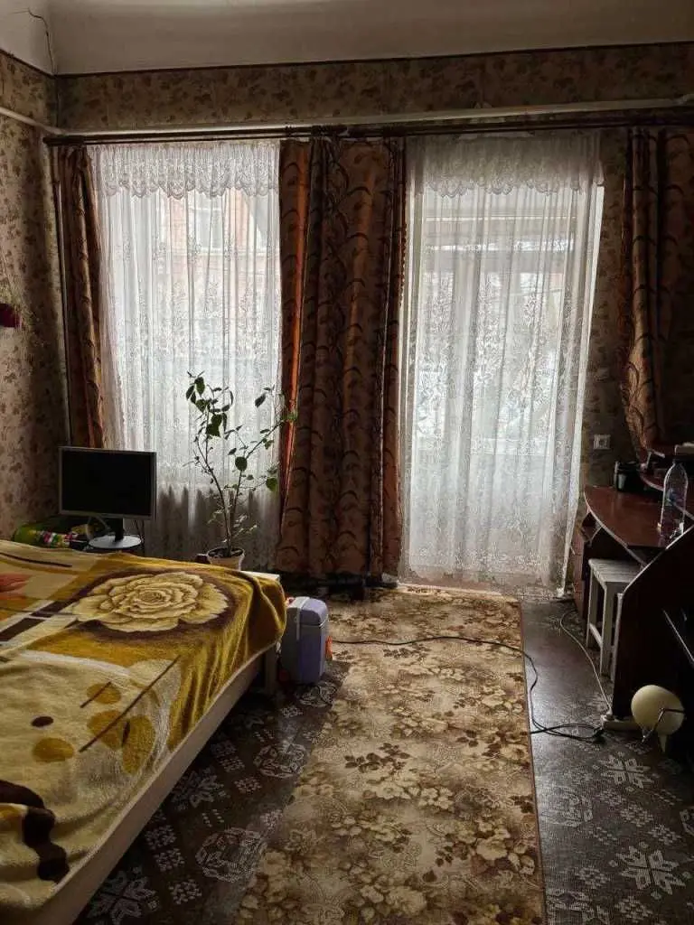 Фото Продаю 2 кімнатну квартиру, 61.3 кв. м, Кузнечна вул.  Одеса, ціна: 30000 USD, код 5979