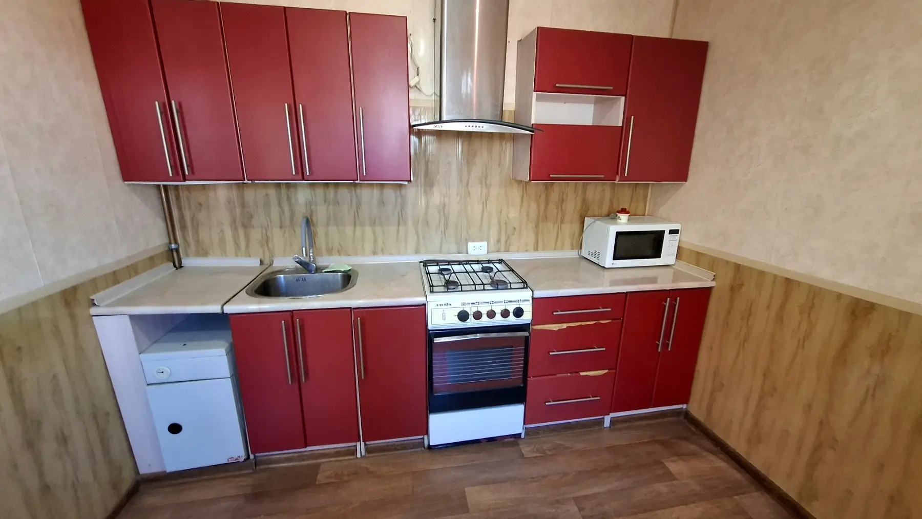 Фото Selling a 1-room apartment, 41 sq.m., Malohoncharivska Street 6 Kharkiv, price: 21000 $, code 5981
