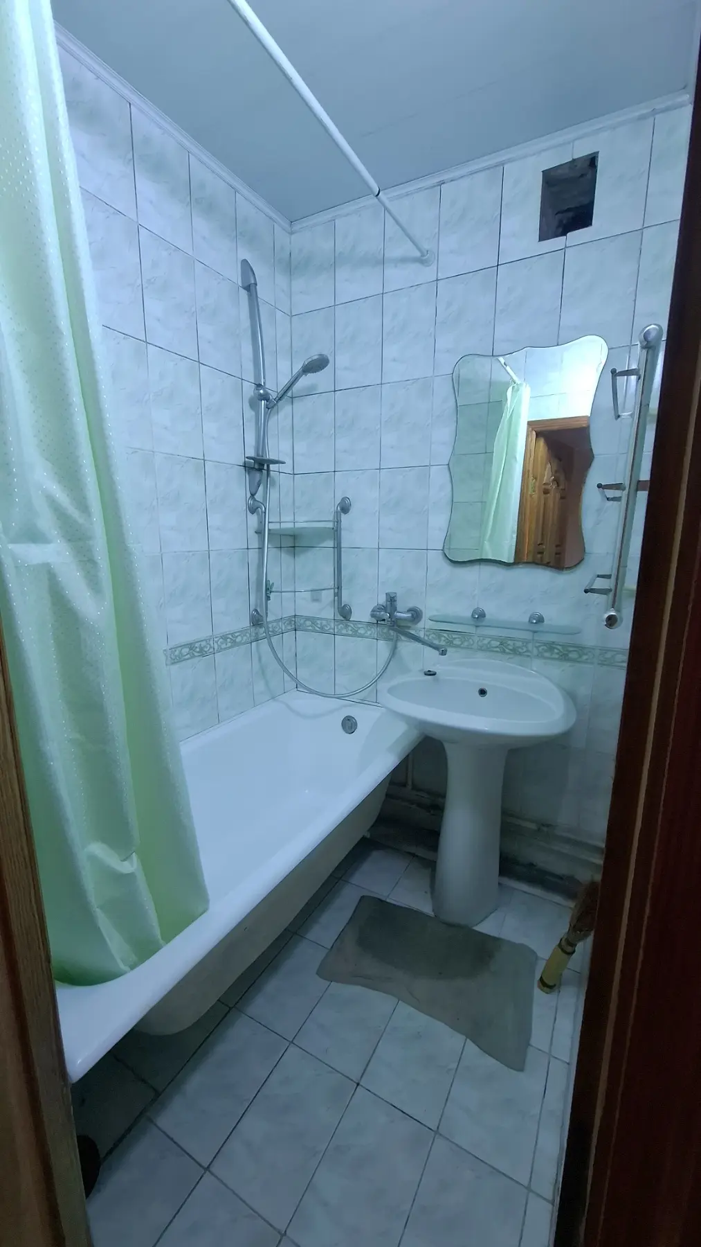 Фото Продаю 3-комнатную квартиру, 65 кв. м, Академика Павлова ул. 132 Харьков, цена: 32000 $, код 5982