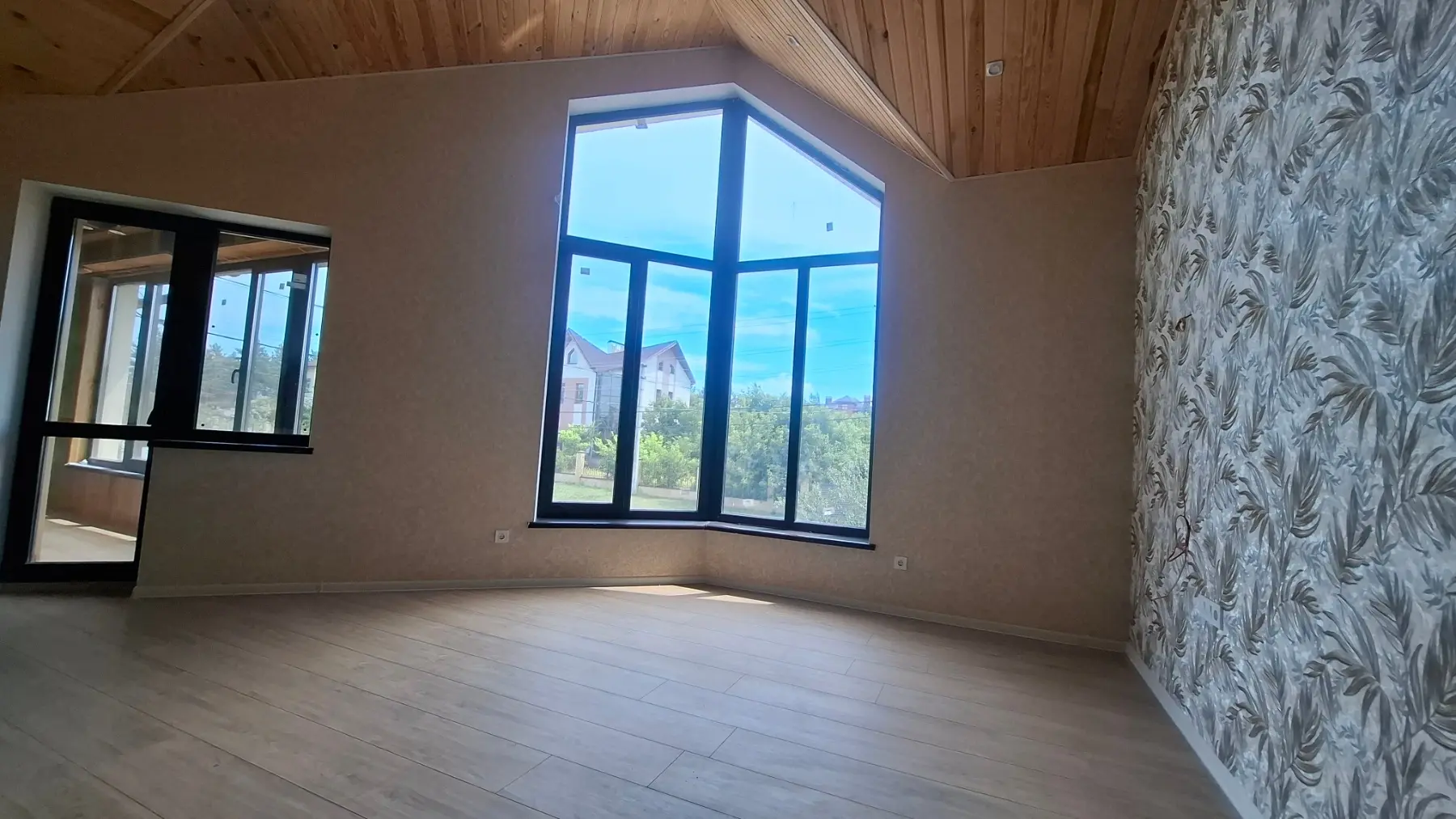 Фото Продаю будинок, 250 кв. м, Харків, ціна: 100000 $, код 5983