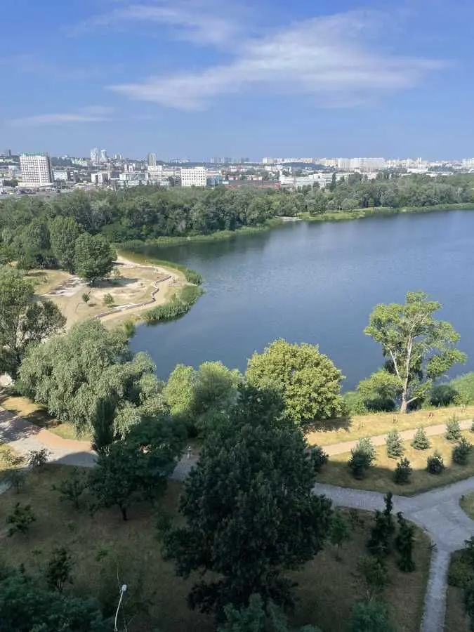 Фото Снять 2-комнатную квартиру, Иорданская ул. (Лайоша Гавро) 1 Киев в долгосрочную аренду, цена: 30000 UAH, код 5993