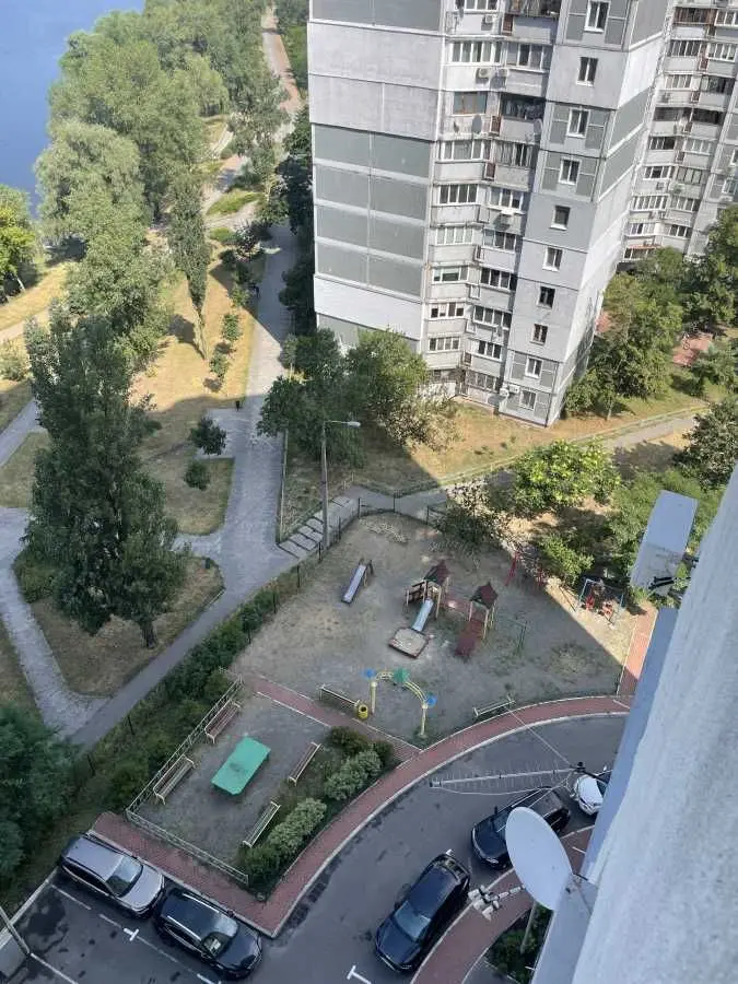 Фото Снять 2-комнатную квартиру, Иорданская ул. (Лайоша Гавро) 1 Киев в долгосрочную аренду, цена: 30000 UAH, код 5993