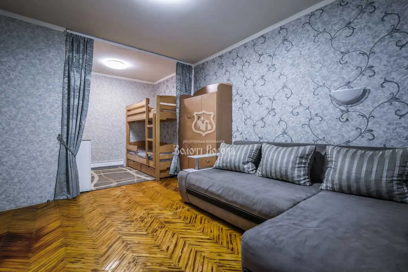 Фото Продаю 1-комнатную квартиру, 34.9 кв. м, Космонавта Волкова ул. 14 Киев, цена: 53000 USD, код 5996