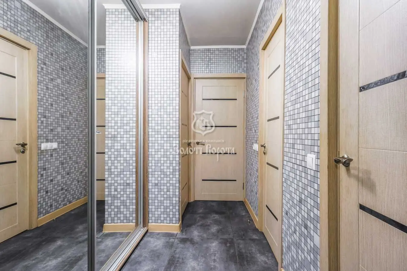 Фото Продаю 1-комнатную квартиру, 34.9 кв. м, Космонавта Волкова ул. 14 Киев, цена: 53000 USD, код 5996