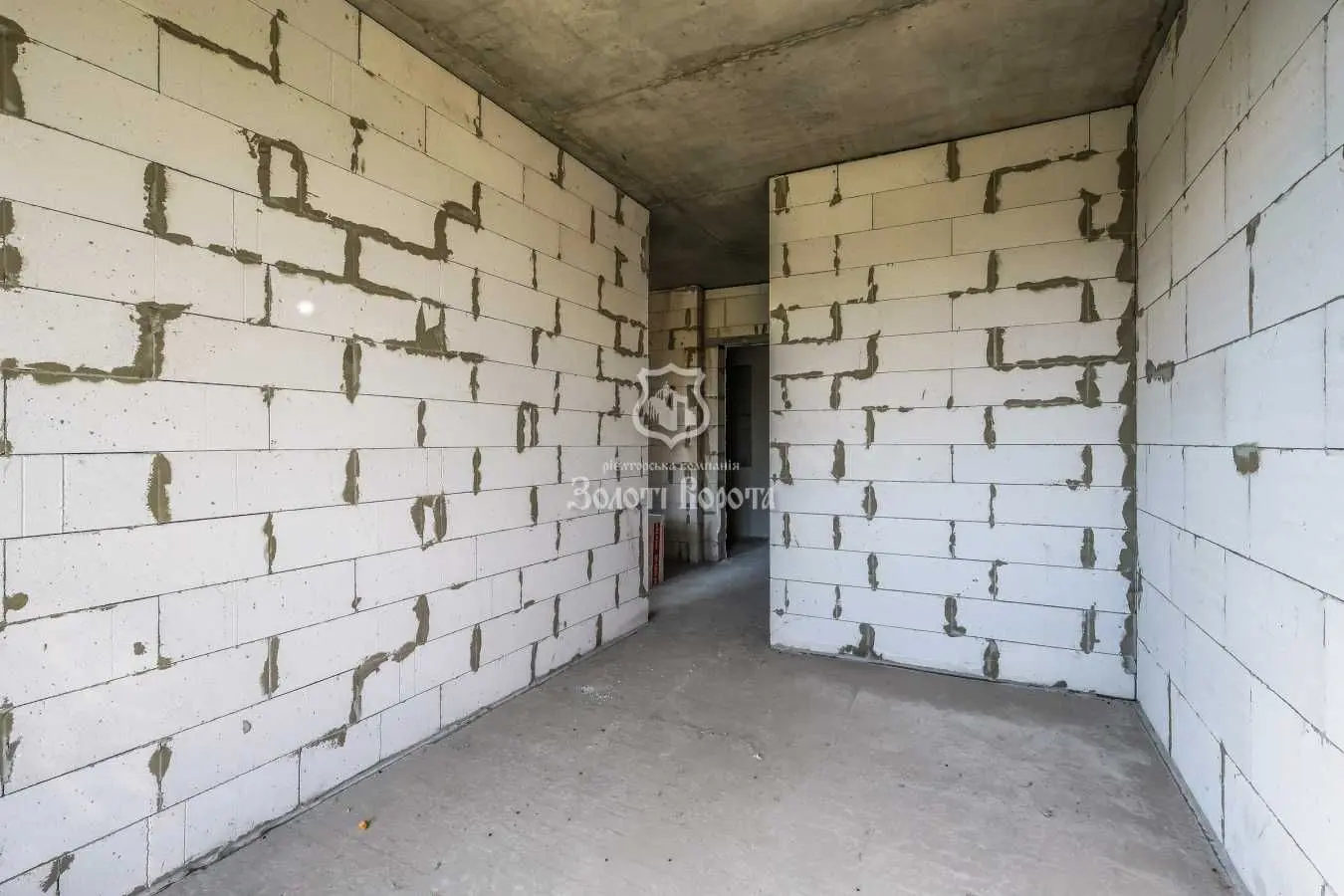 Фото Продаю 1 кімнатну квартиру, 34.35 кв. м, Луговий пров. (Карла Маркса)  Київ, ціна: 27000 USD, код 6007
