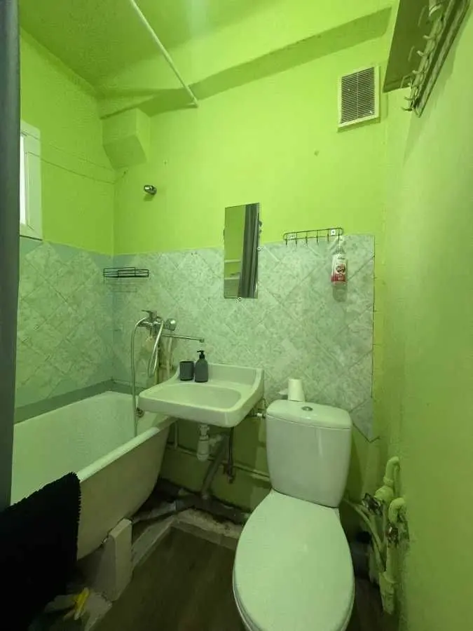 Фото Продаю 1 кімнатну квартиру, 23 кв. м, Богатирська вул. 10 Київ, ціна: 42000 USD, код 6008