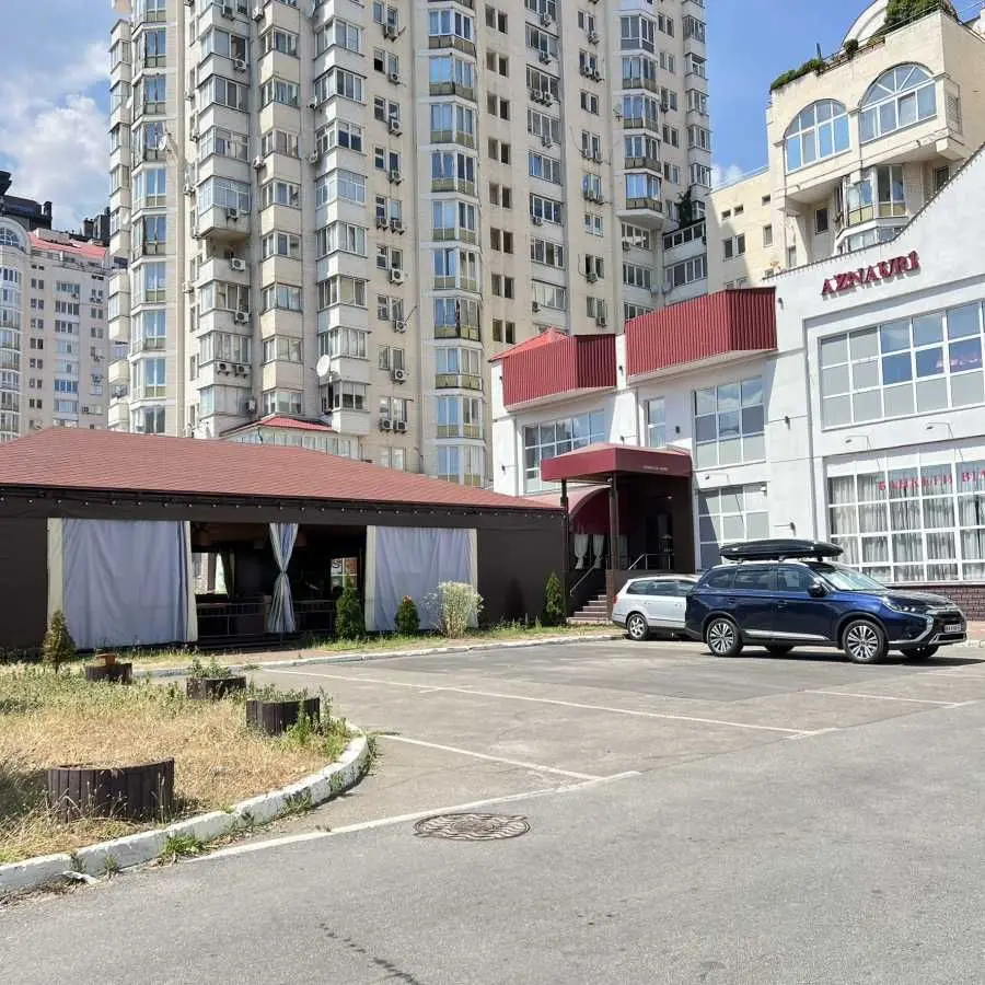 Фото Rent a retail space, Levko Lukianenko Street (Marshala Tymoshenka Street) 29 Kyiv for long-term rent, price: 199000 UAH, code 6009