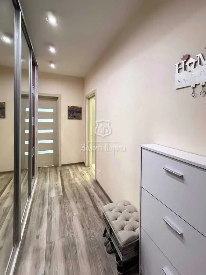 Фото Продаю 1 кімнатну квартиру, 39.4 кв. м, Маршала Конєва вул.  Київ, ціна: 85000 USD, код 6010