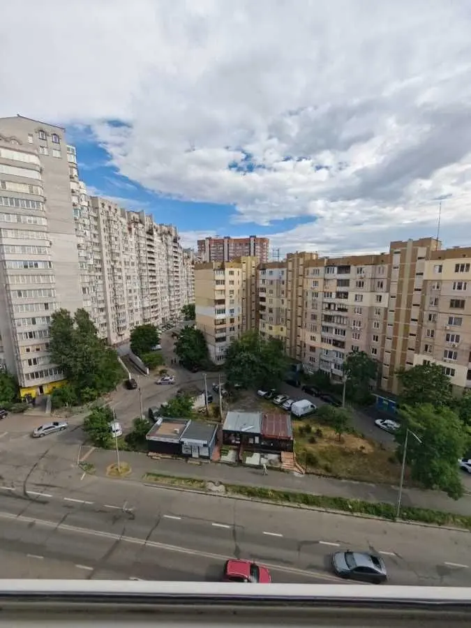 Фото Продаю 2-комнатную квартиру, 54 кв. м, Урловская ул. 1/8 Киев, цена: 68000 USD, код 6011