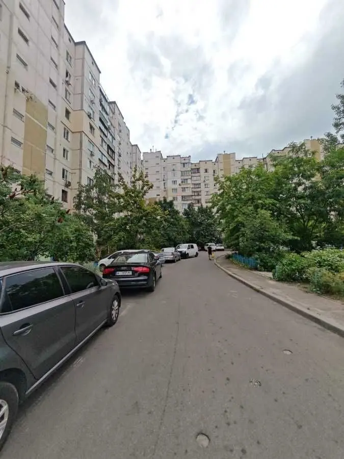 Фото Продаю 2-комнатную квартиру, 54 кв. м, Урловская ул. 1/8 Киев, цена: 68000 USD, код 6011