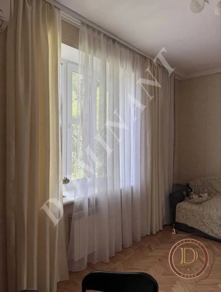 Фото Продаю 2 кімнатну квартиру, 59 кв. м, Приходська вул. (Комунарівська)  Запоріжжя, ціна: 38000 USD, код 6012
