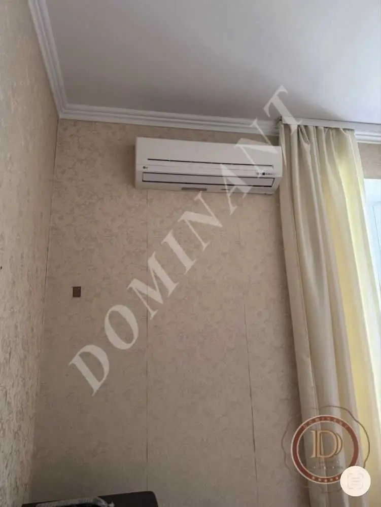 Фото Продаю 2 кімнатну квартиру, 59 кв. м, Приходська вул. (Комунарівська)  Запоріжжя, ціна: 38000 USD, код 6012