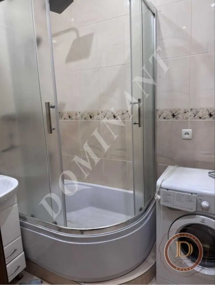 Фото Продаю 2 кімнатну квартиру, 59 кв. м, Приходська вул. (Комунарівська)  Запоріжжя, ціна: 38000 USD, код 6012