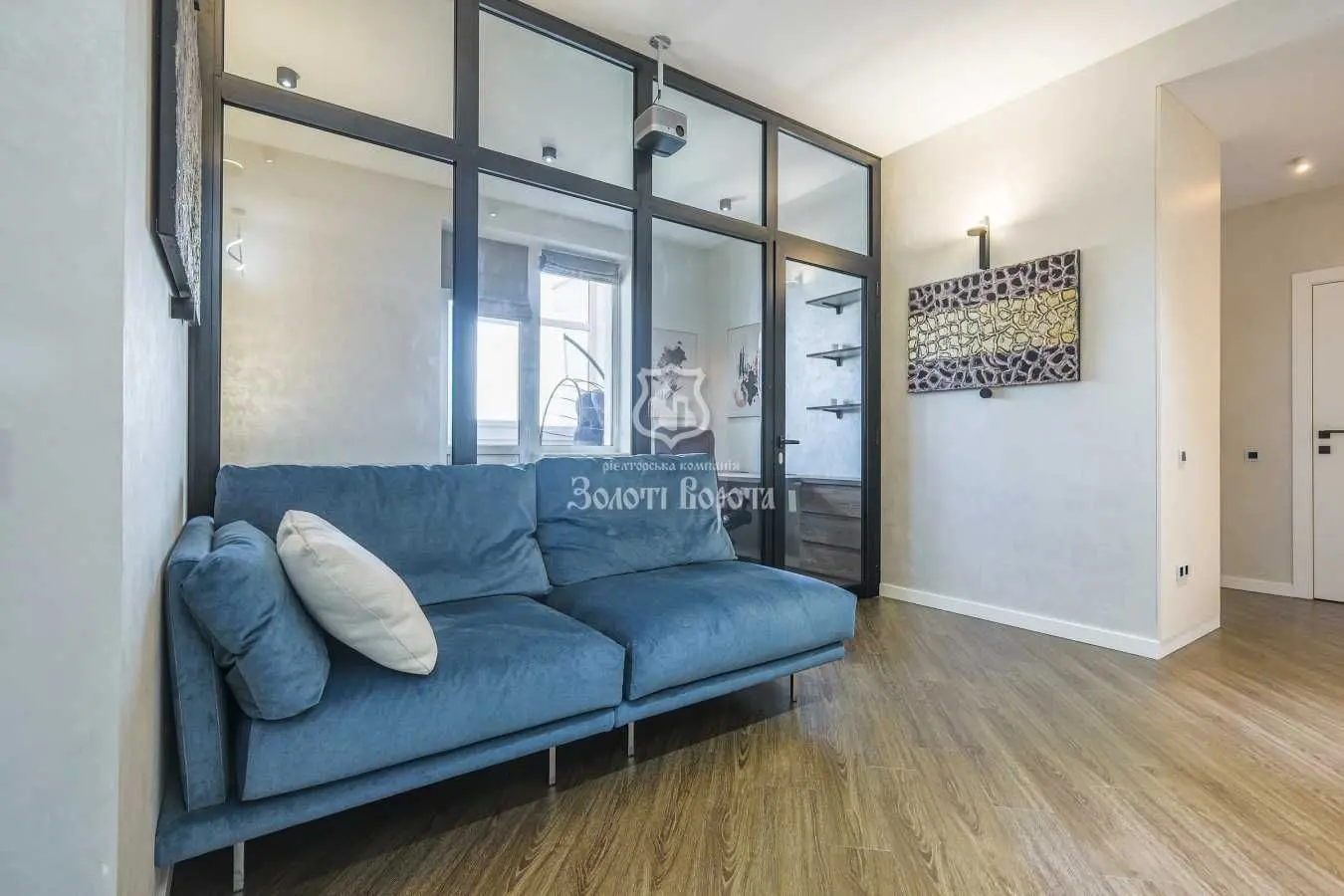 Фото Selling a 2-room apartment, 80.1 sq.m., Kyrylo-Mefodiivska Street 2 Kyiv, price: 230000 USD, code 6015