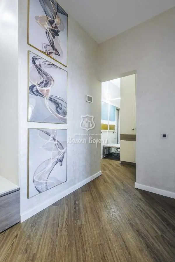 Фото Selling a 2-room apartment, 80.1 sq.m., Kyrylo-Mefodiivska Street 2 Kyiv, price: 230000 USD, code 6015