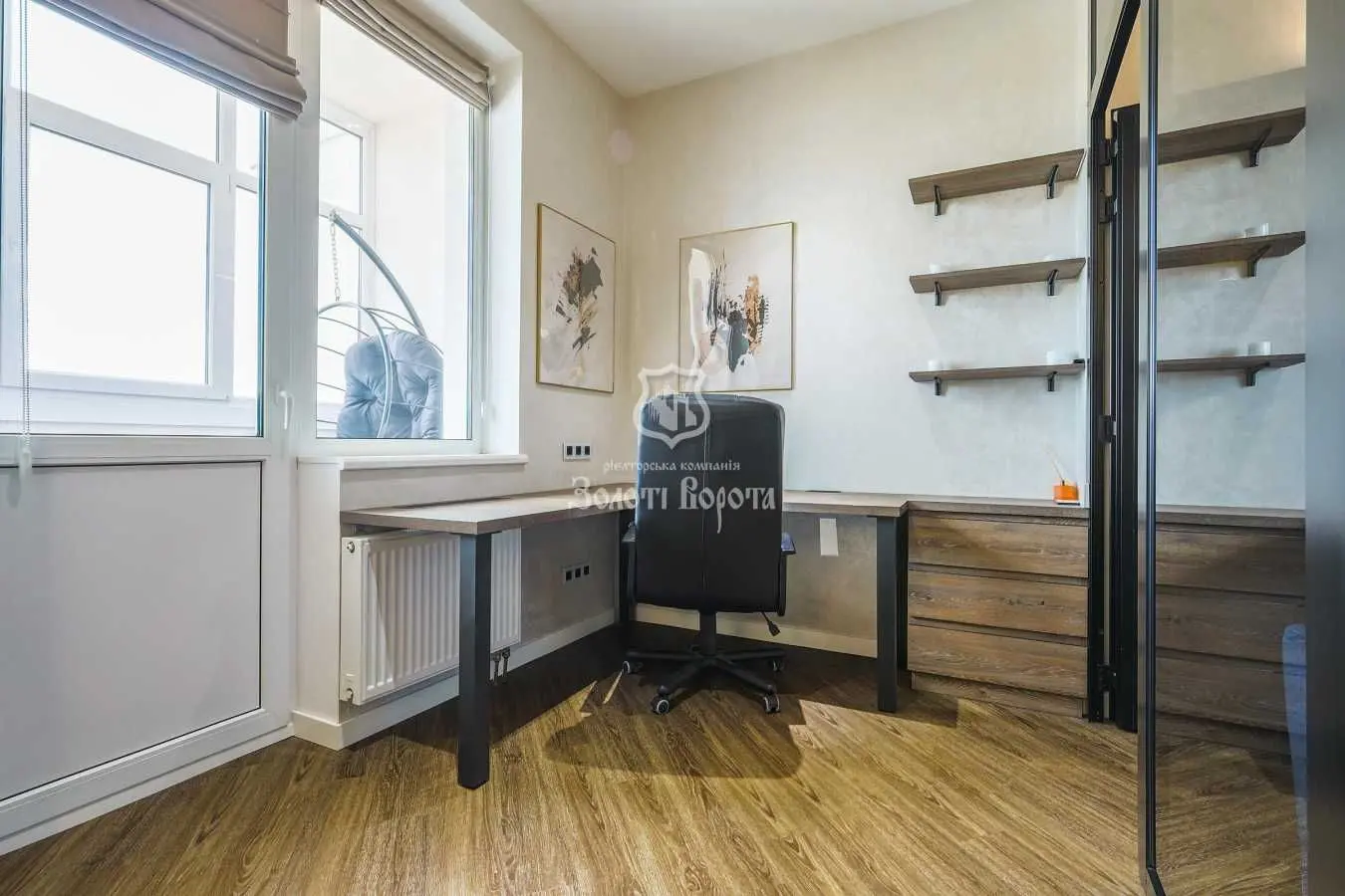 Фото Selling a 2-room apartment, 80.1 sq.m., Kyrylo-Mefodiivska Street 2 Kyiv, price: 230000 USD, code 6015