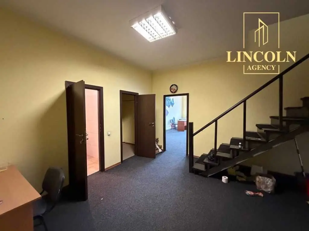 Фото Продаю 5 кімнатну квартиру, 225 кв. м, Лобачевського вул.  Київ, ціна: 149999 USD, код 6017
