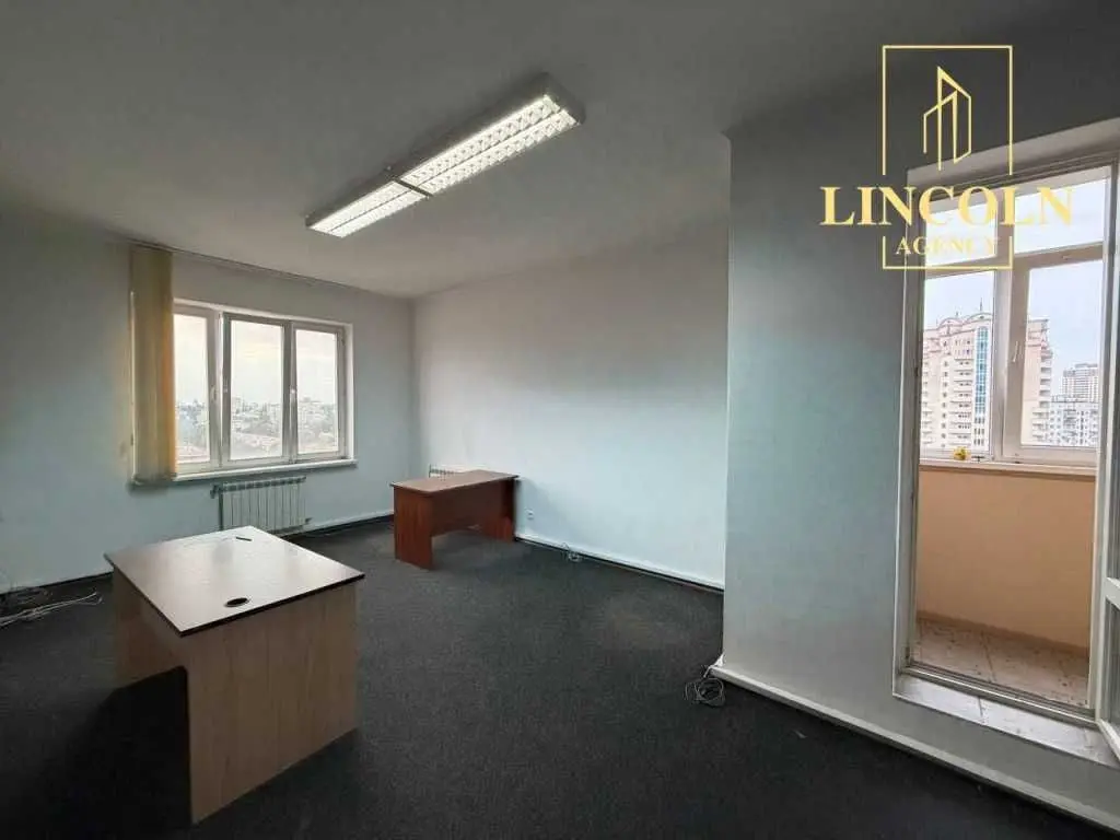 Фото Продаю 5 кімнатну квартиру, 225 кв. м, Лобачевського вул.  Київ, ціна: 149999 USD, код 6017