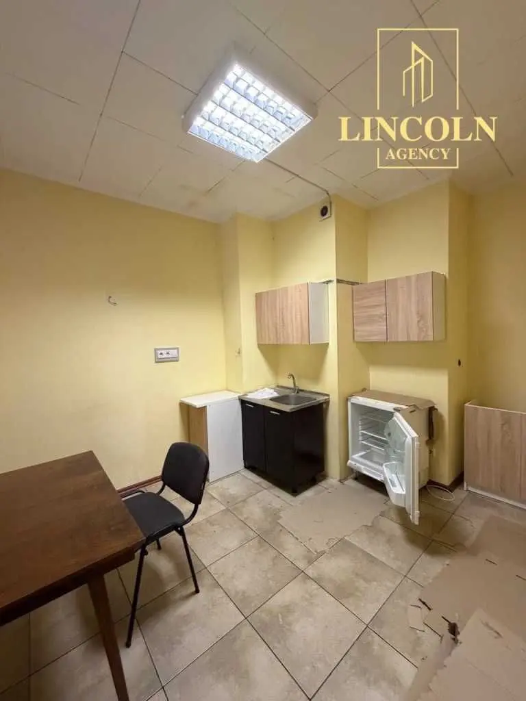 Фото Продаю 5 кімнатну квартиру, 225 кв. м, Лобачевського вул.  Київ, ціна: 149999 USD, код 6017