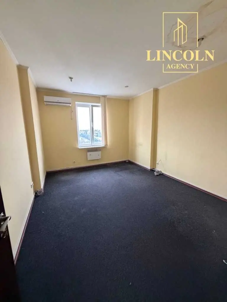 Фото Продаю 5 кімнатну квартиру, 225 кв. м, Лобачевського вул.  Київ, ціна: 149999 USD, код 6017
