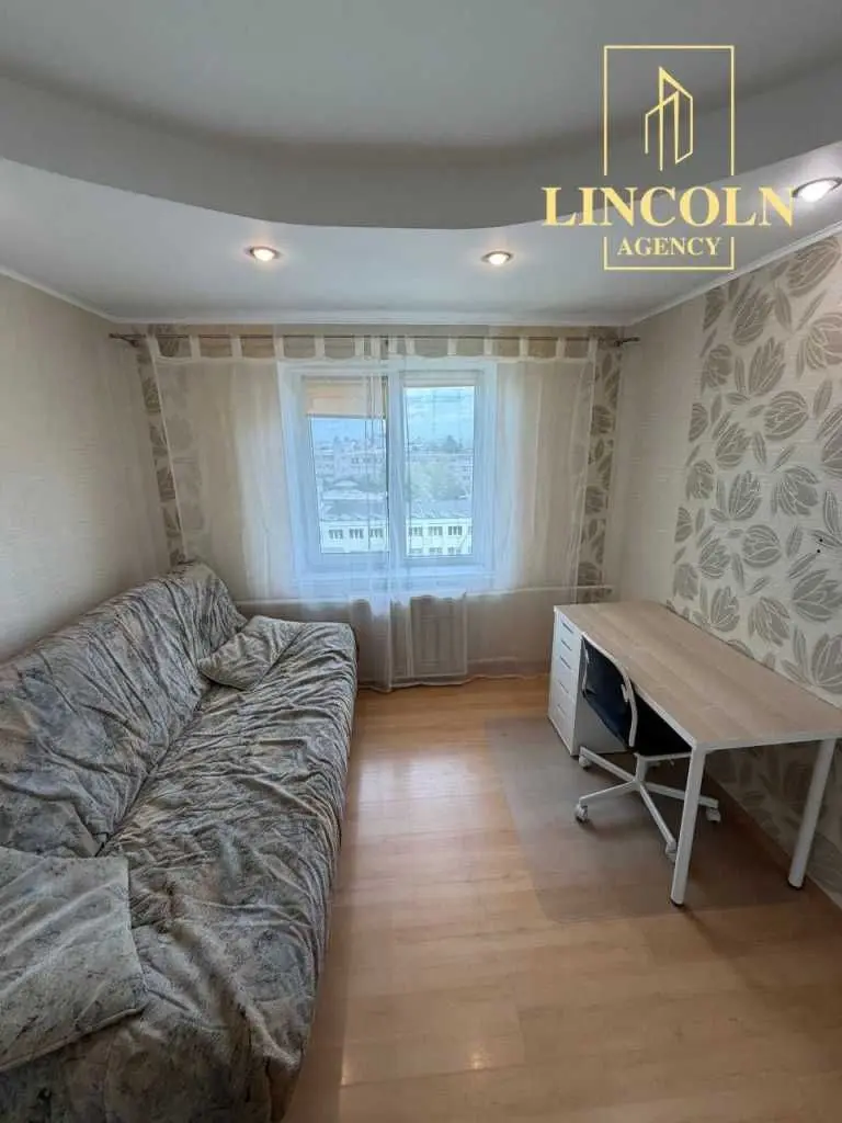 Фото Selling a 2-room apartment, 49 sq.m., Avtozavodska Street 25 Kyiv, price: 55000 USD, code 6018