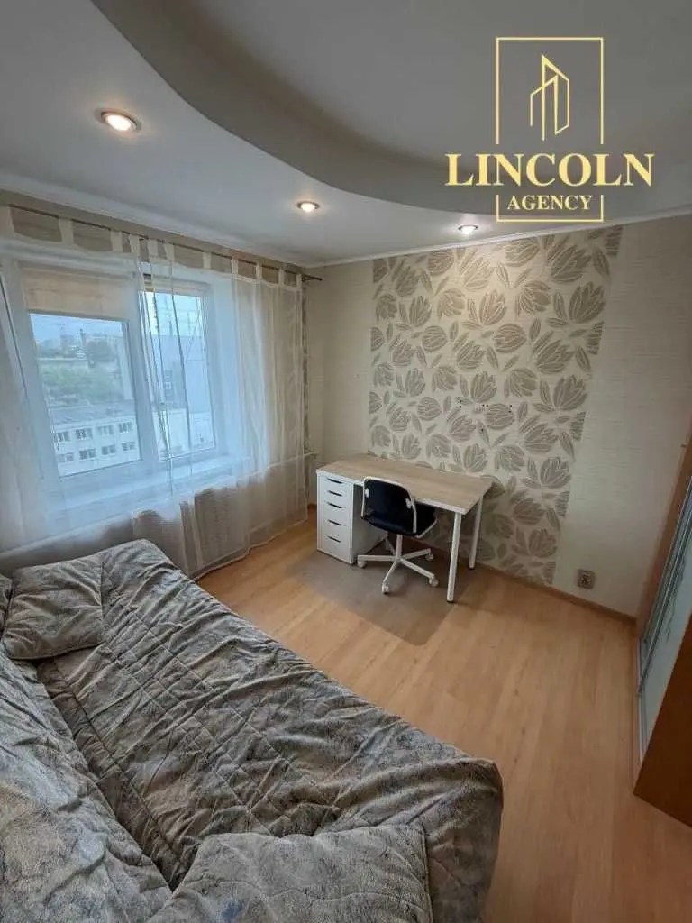 Фото Selling a 2-room apartment, 49 sq.m., Avtozavodska Street 25 Kyiv, price: 55000 USD, code 6018