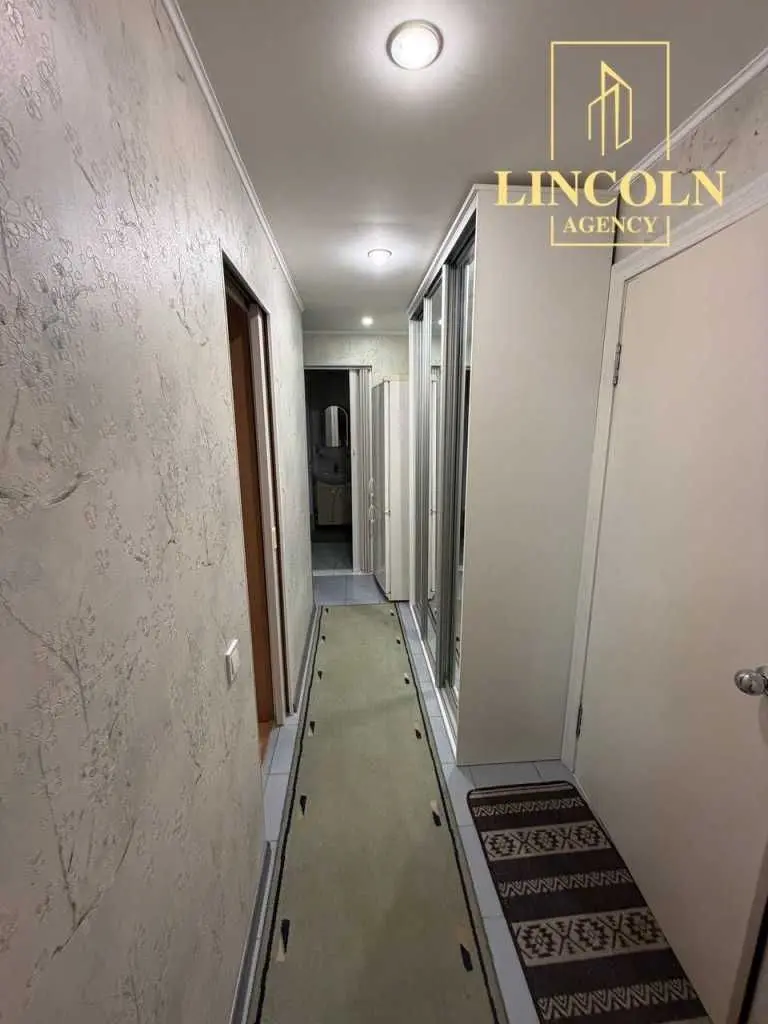 Фото Selling a 2-room apartment, 49 sq.m., Avtozavodska Street 25 Kyiv, price: 55000 USD, code 6018
