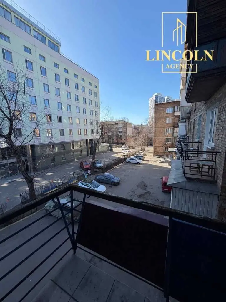 Фото Продаю 3-комнатную квартиру, 62 кв. м, Берестейский просп. (Победы) 5 Киев, цена: 80000 USD, код 6019