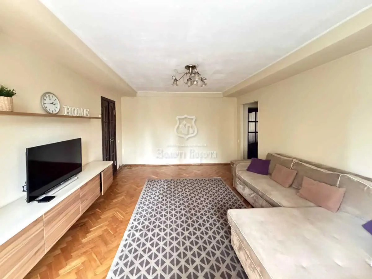 Фото Selling a 3-room apartment, 63.2 sq.m., Lesi Ukrainky Boulevard 14 Kyiv, price: 88000 USD, code 6024