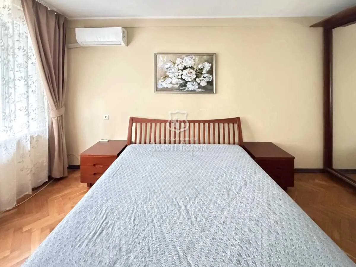 Фото Selling a 3-room apartment, 63.2 sq.m., Lesi Ukrainky Boulevard 14 Kyiv, price: 88000 USD, code 6024