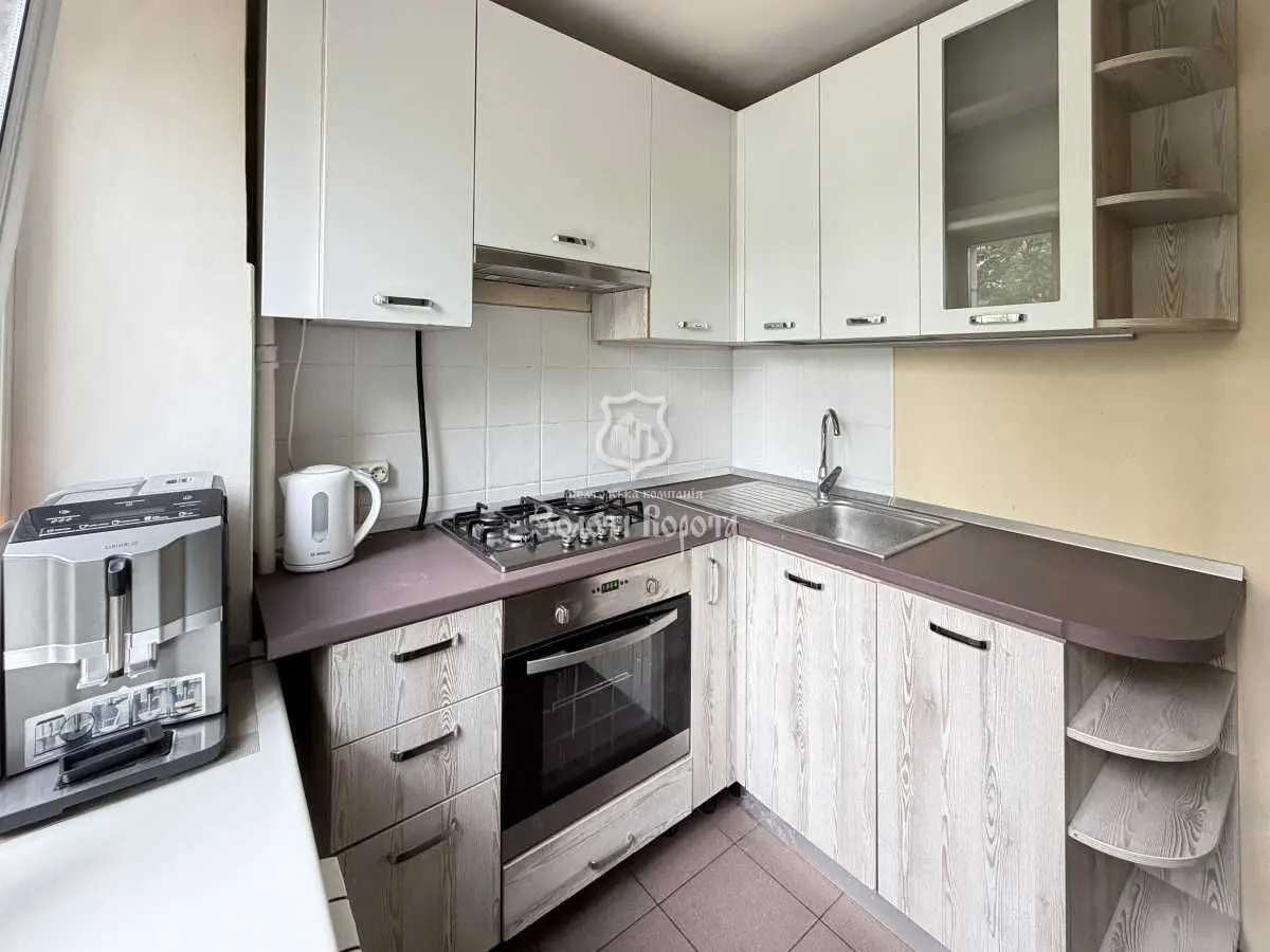Фото Selling a 3-room apartment, 63.2 sq.m., Lesi Ukrainky Boulevard 14 Kyiv, price: 88000 USD, code 6024